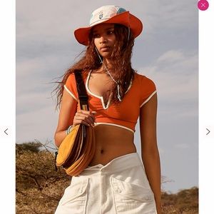 Free People Hit the Trails sling bag❤️❤️❤️❤️